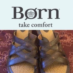 Born sandal size 9 leather new without tags. BoxG